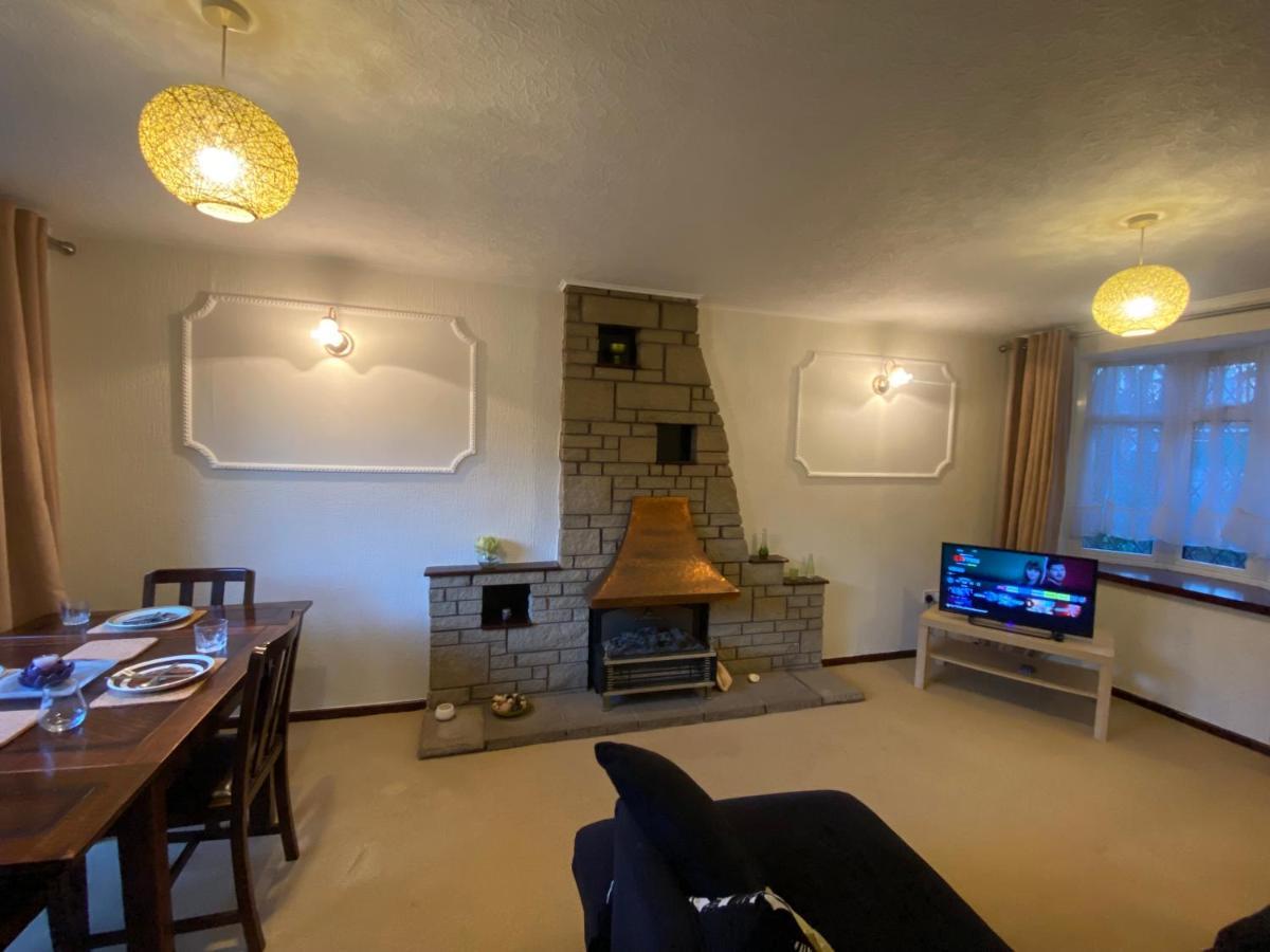 Serene 4Br In Harborne Close To Qe Hospital, Harborne Centre Birmingham Extérieur photo
