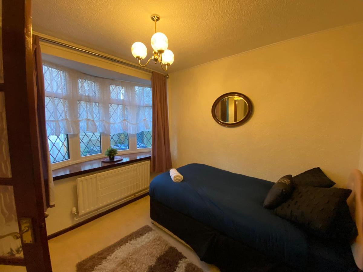 Serene 4Br In Harborne Close To Qe Hospital, Harborne Centre Birmingham Extérieur photo