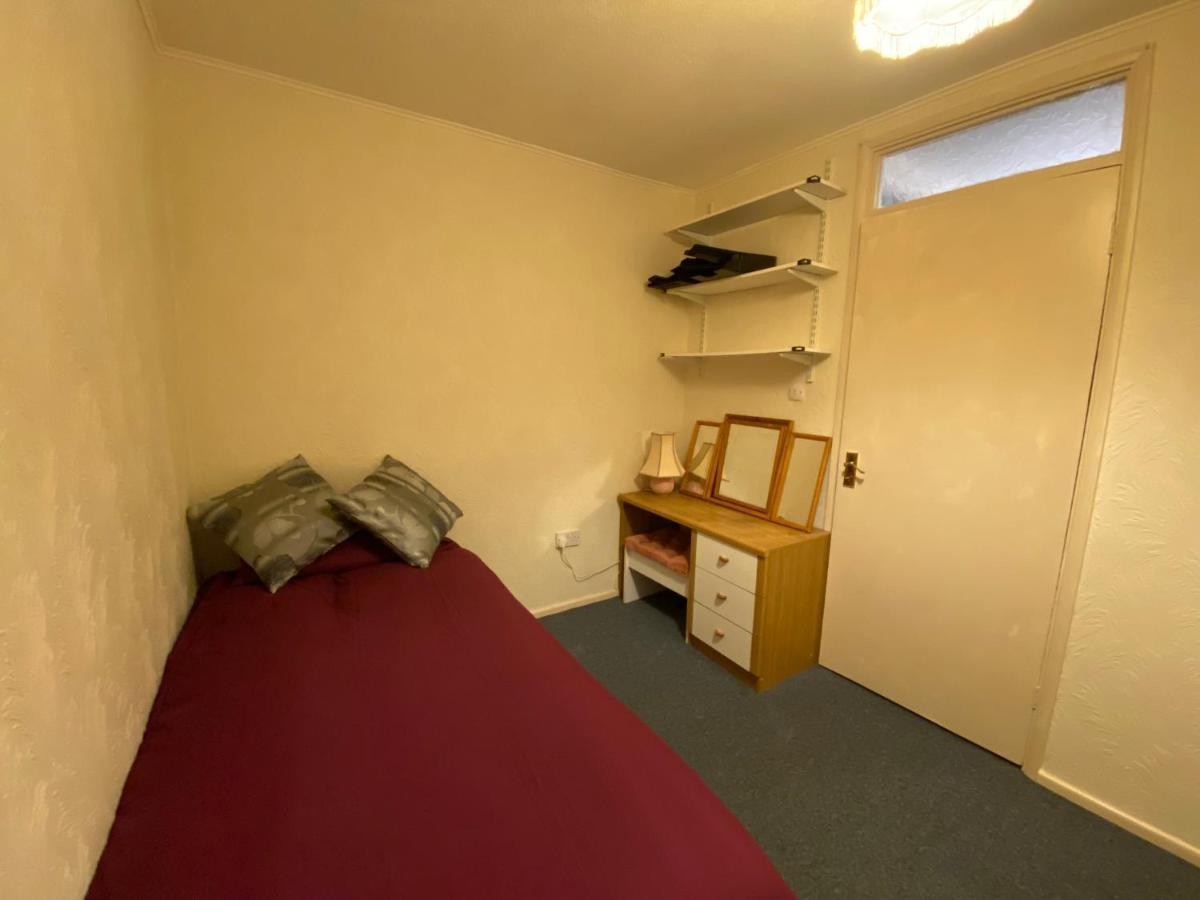 Serene 4Br In Harborne Close To Qe Hospital, Harborne Centre Birmingham Extérieur photo