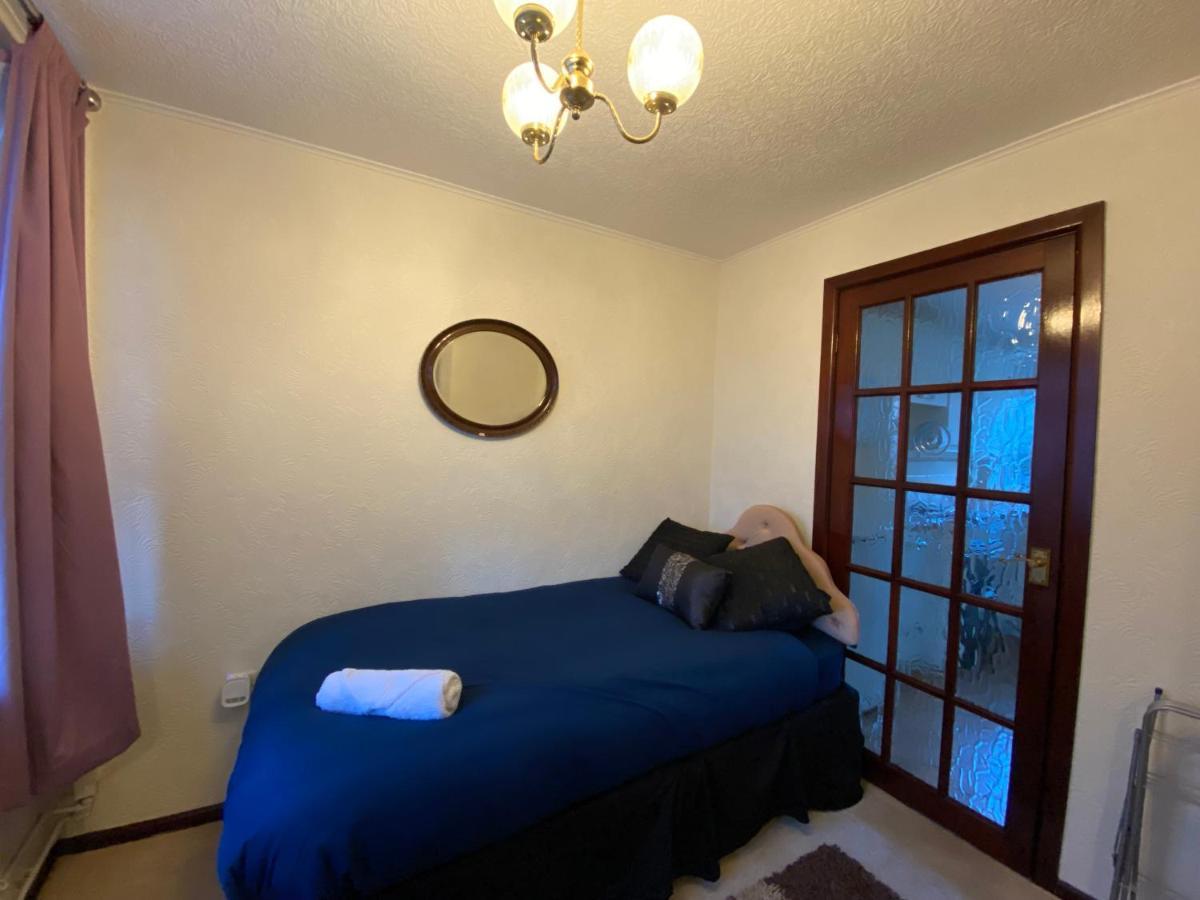 Serene 4Br In Harborne Close To Qe Hospital, Harborne Centre Birmingham Extérieur photo